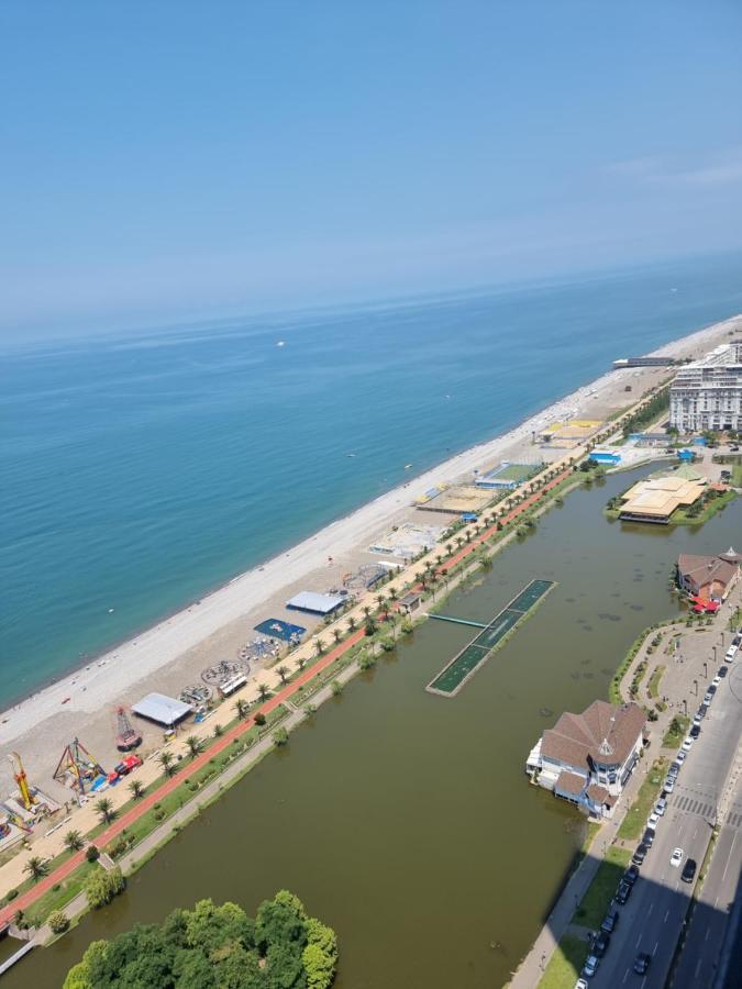 Orbi City Sea View Batoumi Extérieur photo
