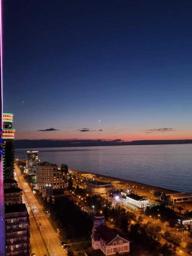 Orbi City Sea View Batoumi Extérieur photo
